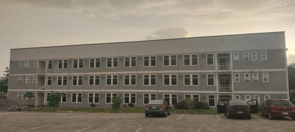 Multi-unit building project